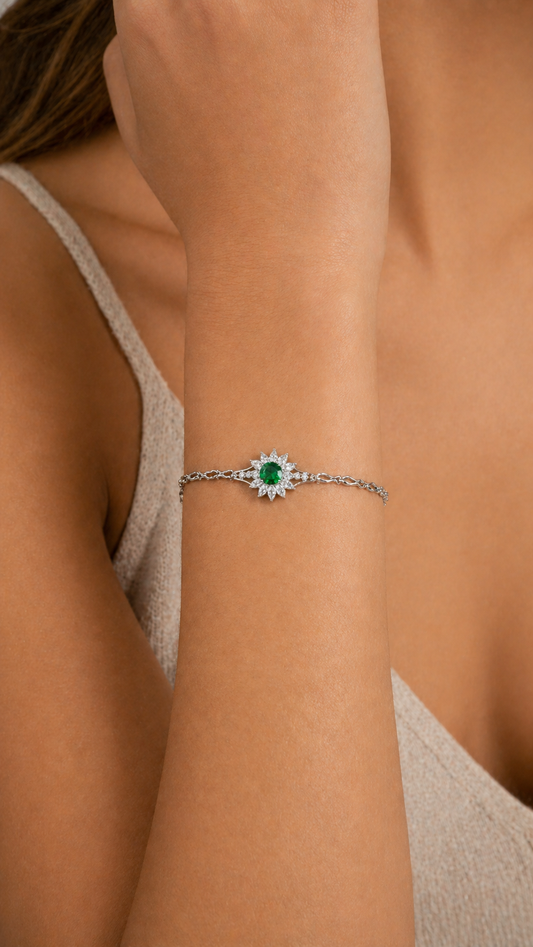 Emerald Star Bracelet - 925 Silver